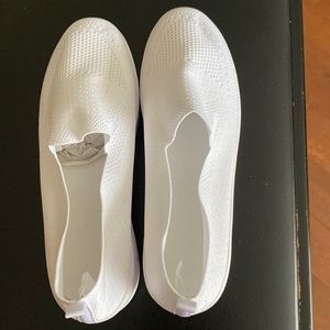 Brand new, Air bubble sneakers